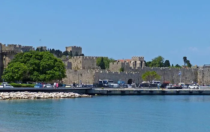 Johnhara & Lägenhet *