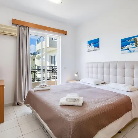 شقة Johnhara & إياليسوس