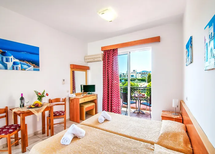 Johnhara & Apartamento Ialisos